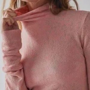 🩷SOLD🩷NWOT Free People You and I Layering Top in Pink. Size XS.